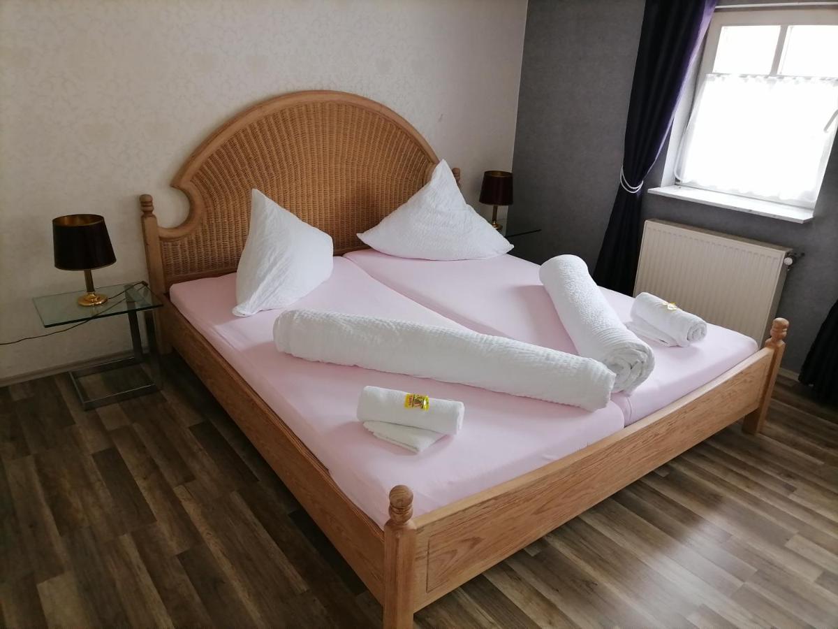 Gaestehaus Zum Salztrippler Rumbach Ngoại thất bức ảnh
