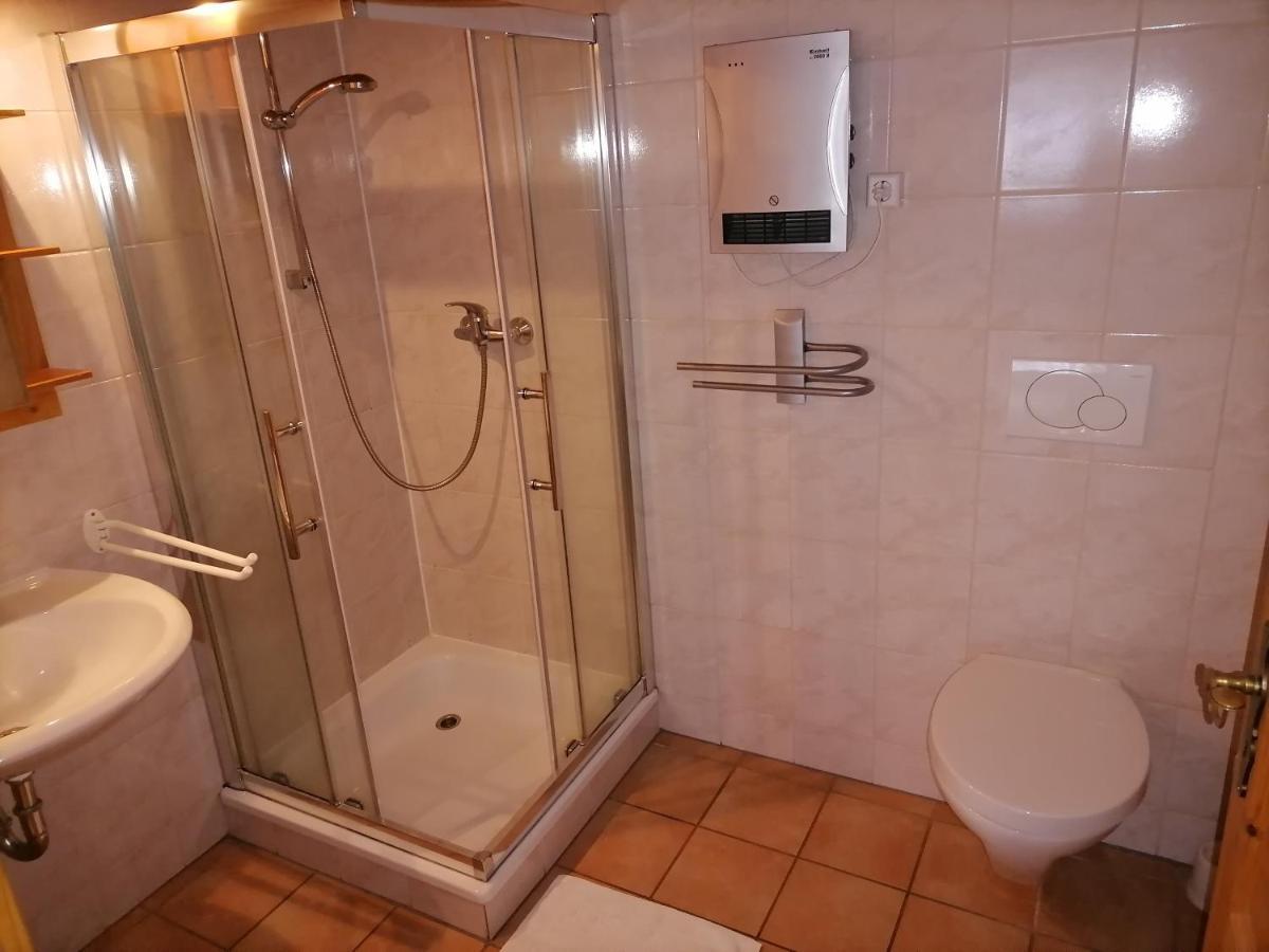 Gaestehaus Zum Salztrippler Rumbach Ngoại thất bức ảnh