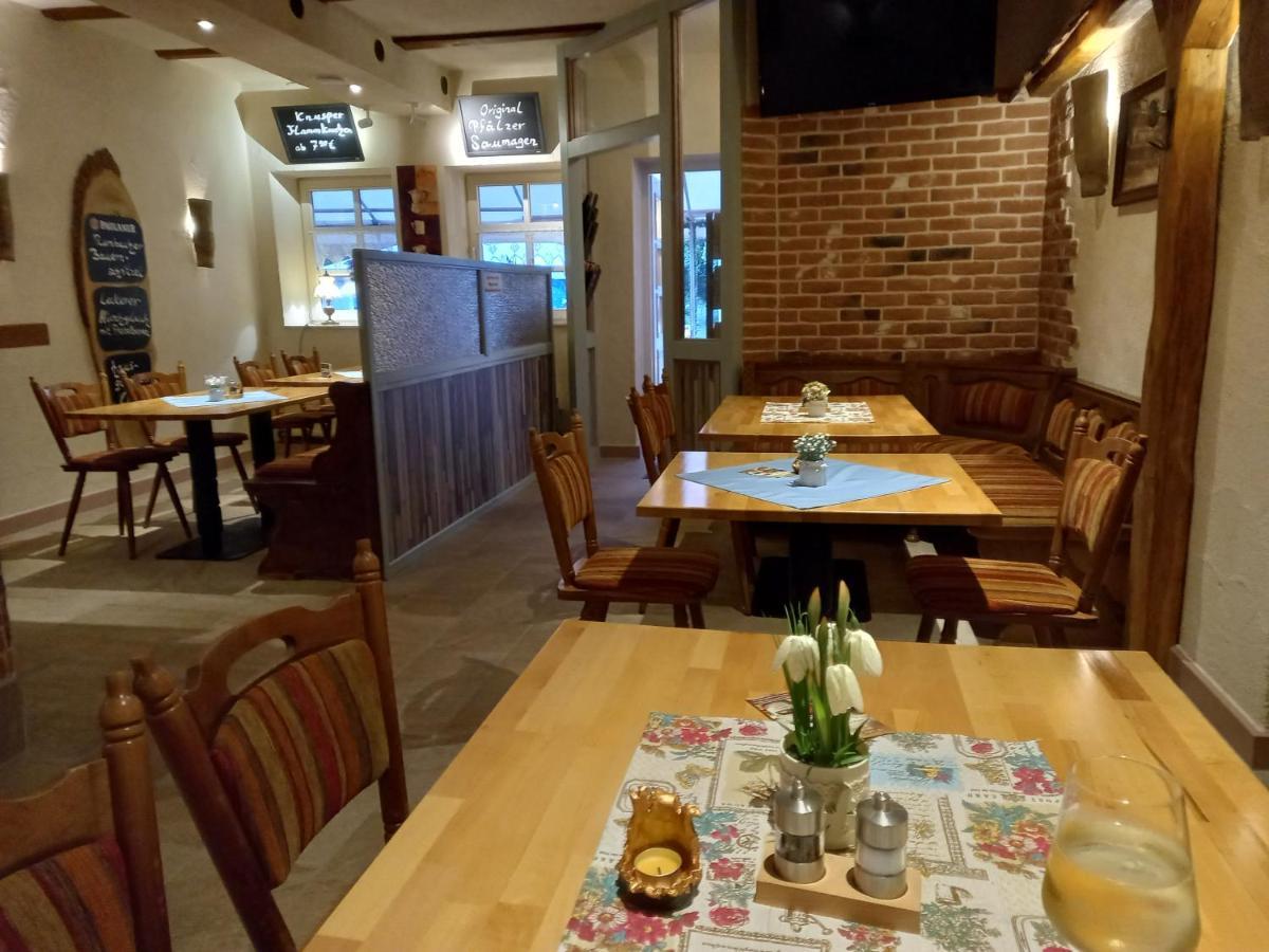 Gaestehaus Zum Salztrippler Rumbach Ngoại thất bức ảnh